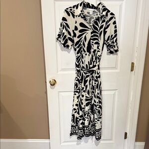H&M Black and White Leaf Pattern Midi Dress